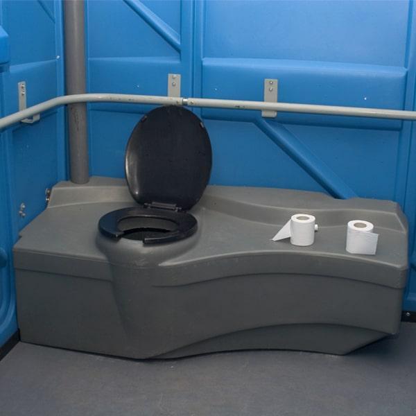 the cost of renting an ada/handicap portable restroom unit may vary depending on the particular unit and the rental company